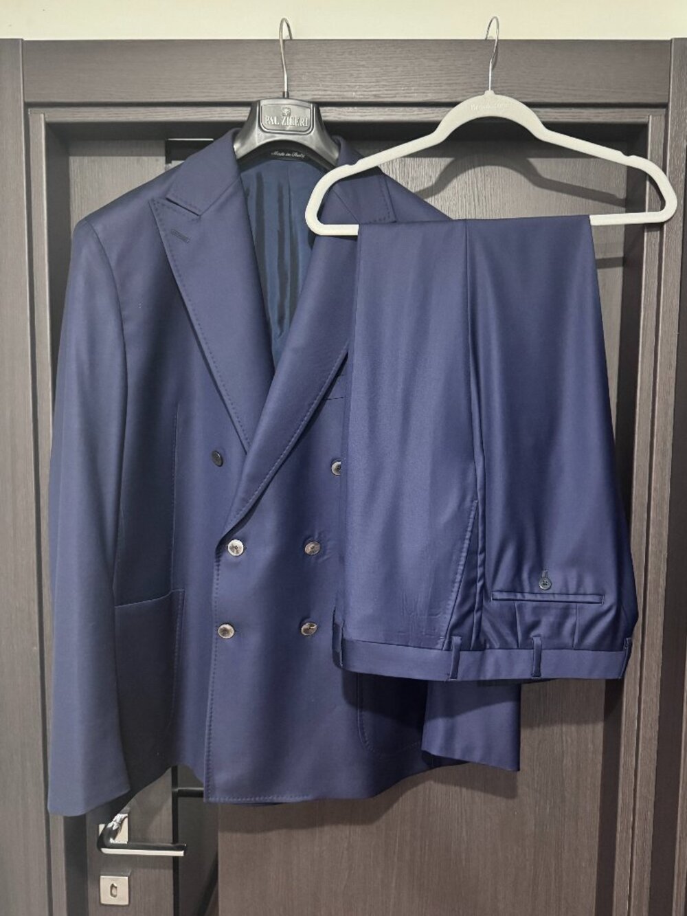 Pal Zileri Dark Blue Double-Breasted Wool Suit 2 Pieces, Size 56R/US 46